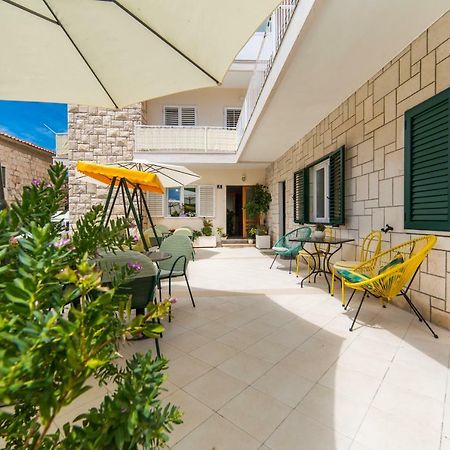 Apartmani Ujdur Gradac  Eksteriør bilde