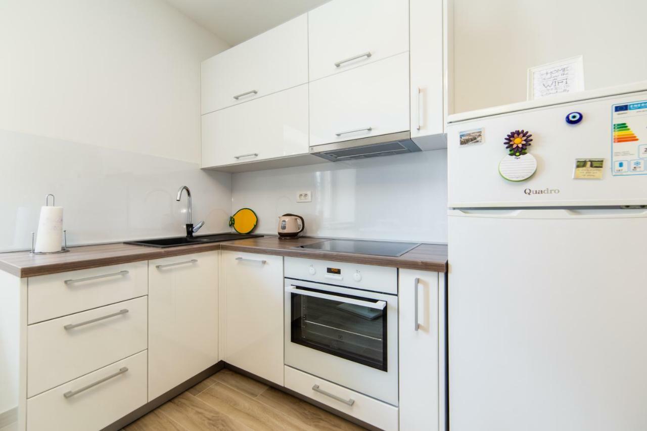 Apartmani Ujdur Gradac  Eksteriør bilde